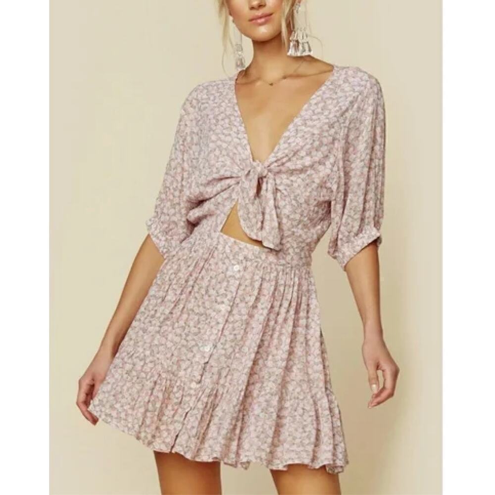 Faithfull The Brand Marigot Tie-Front Dress in Pink Azalea Floral Print, Size 6